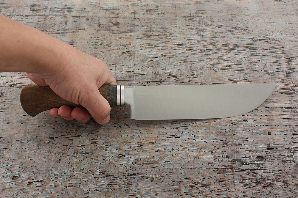 Профессиональный кухонный нож. Рукоять